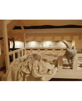 Łóżko domek Bella z Barierkami Noga 37cm